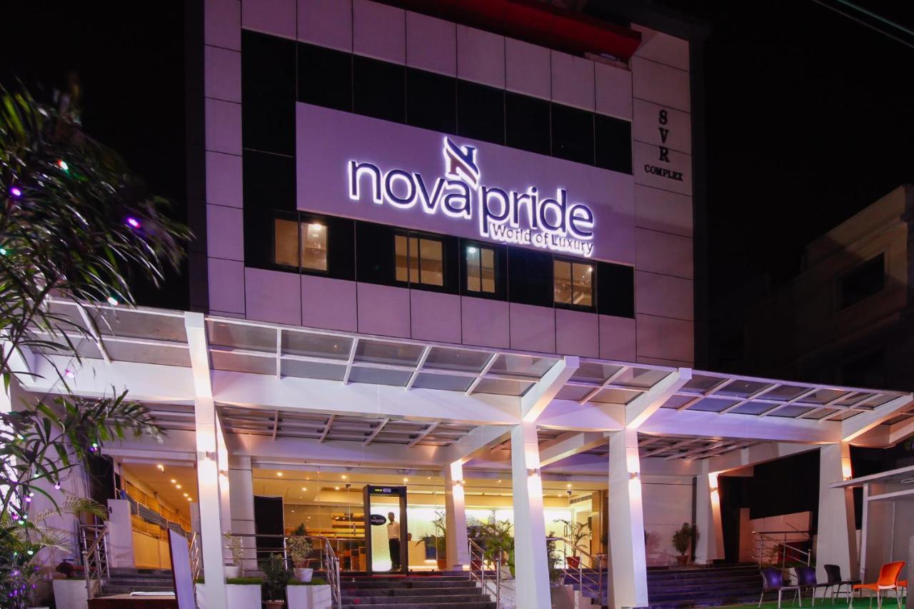 Nova Pride Hotel Хайдарабад Экстерьер фото